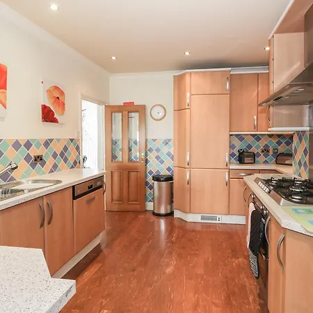 Rose Bank, Tatil Evi Grange-over-Sands